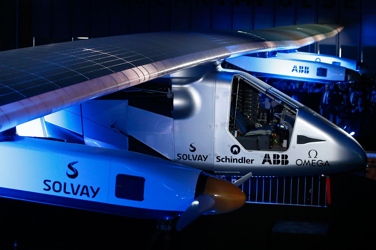 La vuelta al mundo en un avión impulsado por energía solar