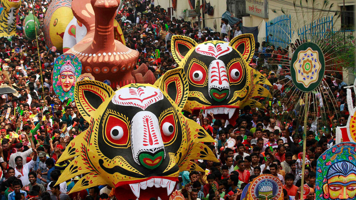 Bangladés celebra el primer día del año nuevo