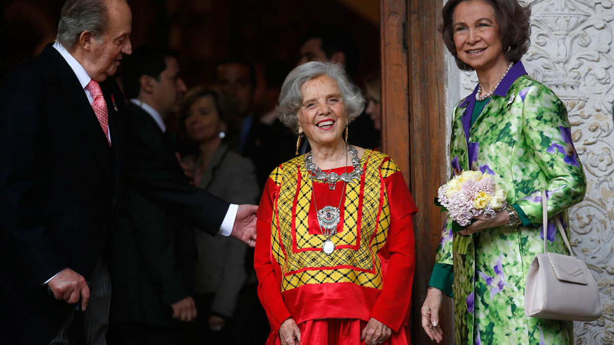 Elena Poniatoswka y el círculo mágico