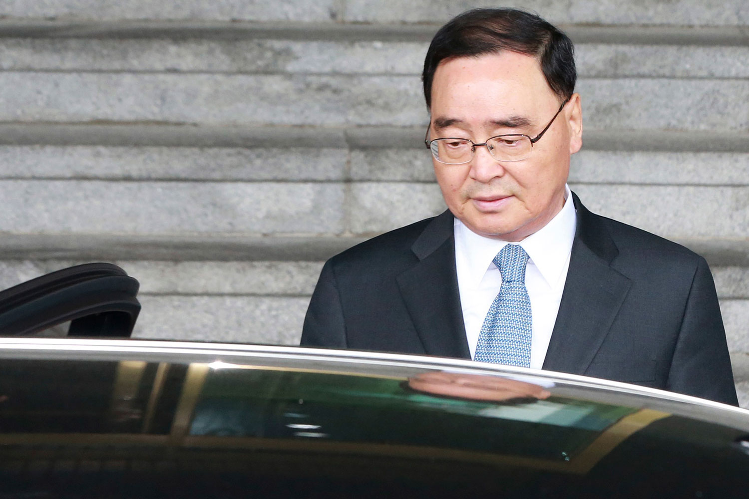 Renuncia el primer ministro de Corea del Sur tras el hundimiento del ferry