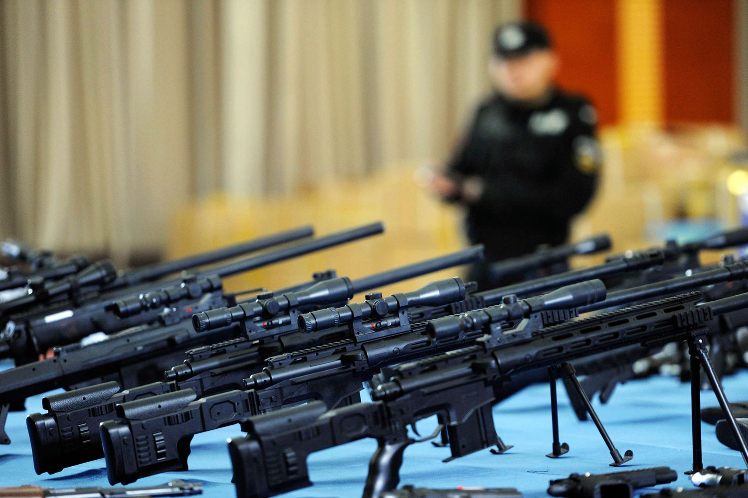 China incauta 15.000 armas ilegales