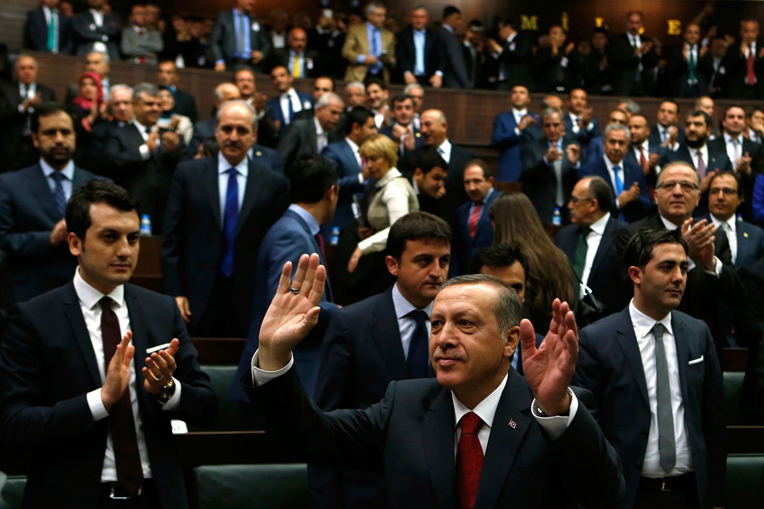 Erdogan blinda los servicios secretos turcos