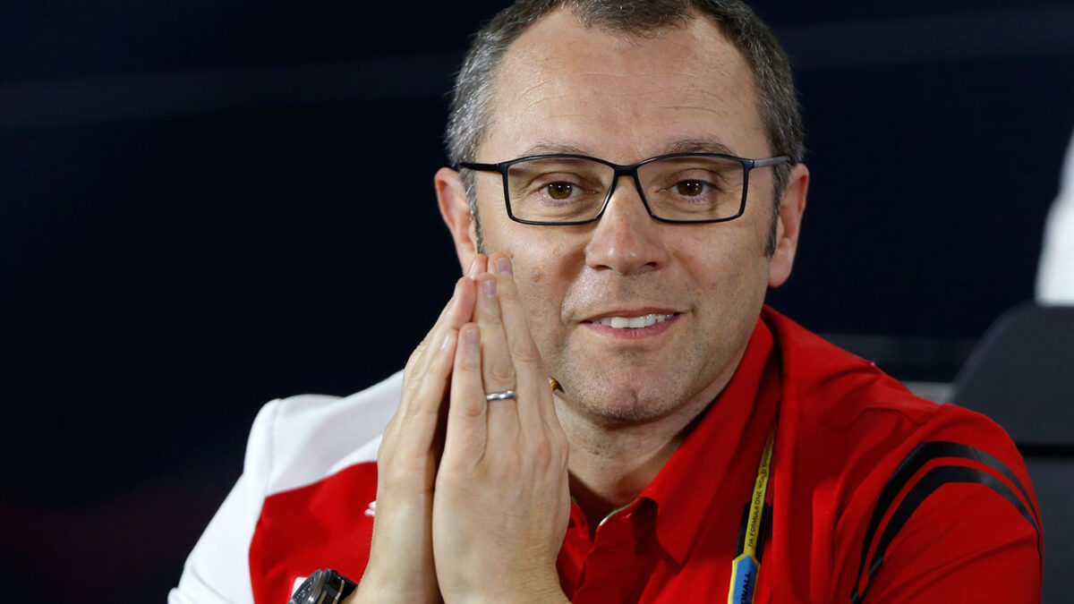 Stefano Domenicali dimite como director de Ferrari tras los malos resultados