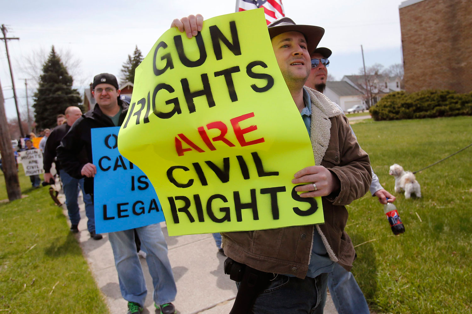 Michigan exige en la calle su derecho a las armas