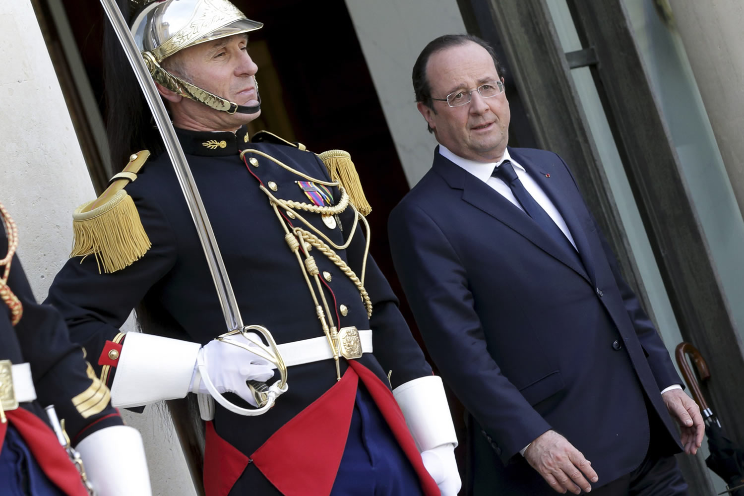 Más de un centenar de llamamientos islamistas a matar a Hollande y atentar en Francia