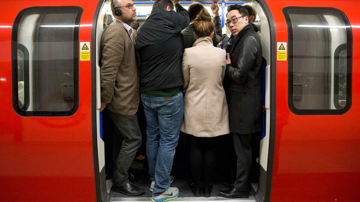 La huelga de trabajadores del metro de Londres siembra el caos en la capital durante 48 horas