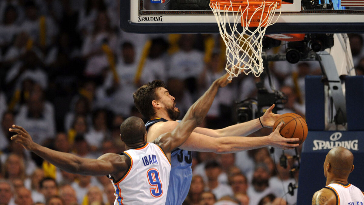 Grizzlies consiguen el triunfo ante los Thunder con empate en el duelo español entre Gasol e Ibaka