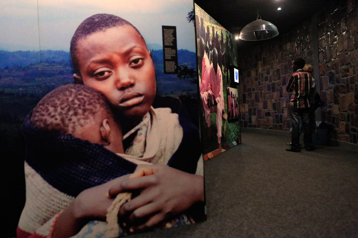 Ruanda inicia la semana de duelo por los muertos en el genocidio de 1994