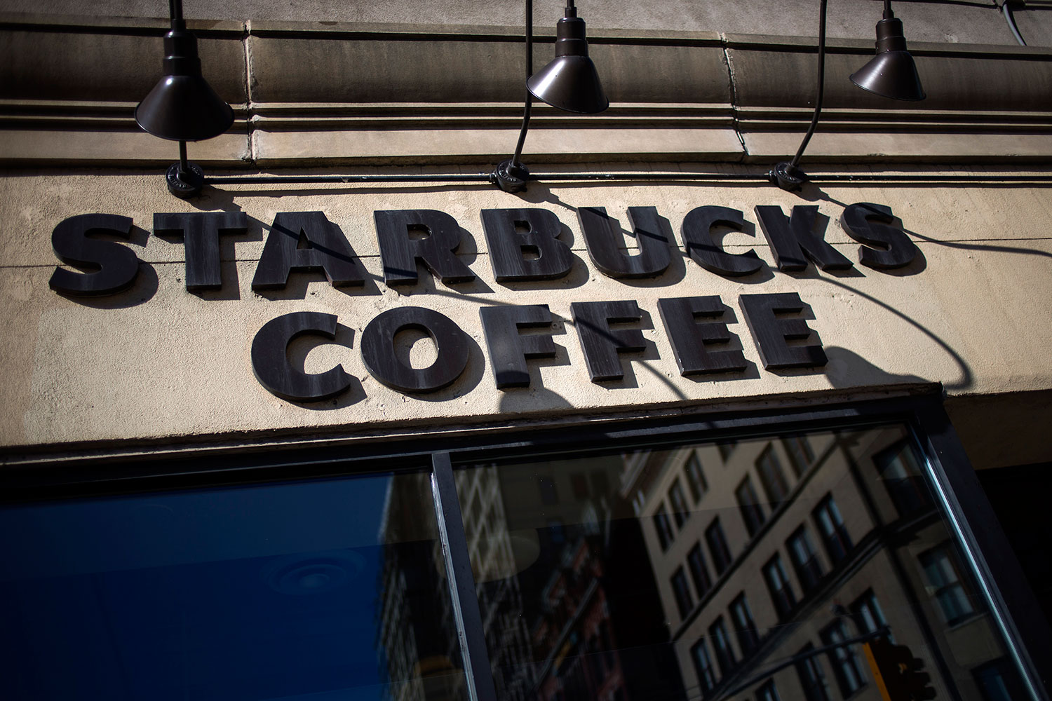 Starbucks pone en marcha el Mes Global de Proyectos de Servicio