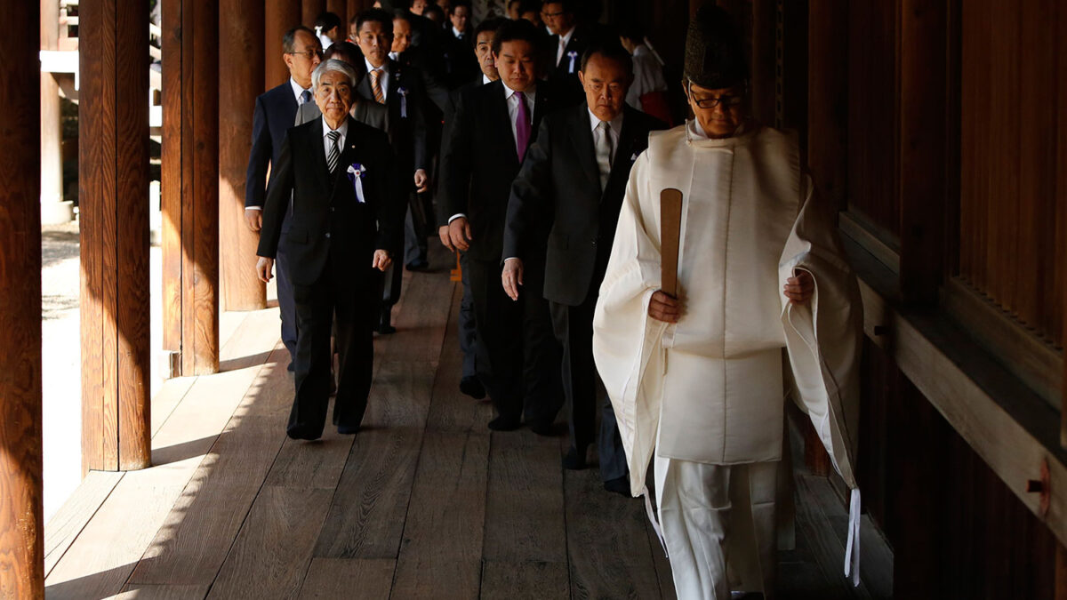 Alrededor de 150 legisladores han visitado el polémico santuario de Yasukuni, en Tokio