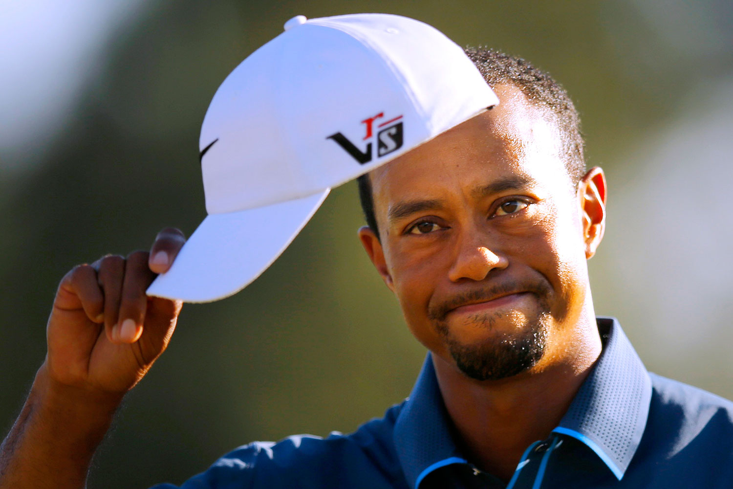 Tiger Woods baja en el Masters tras operarse de la espalda