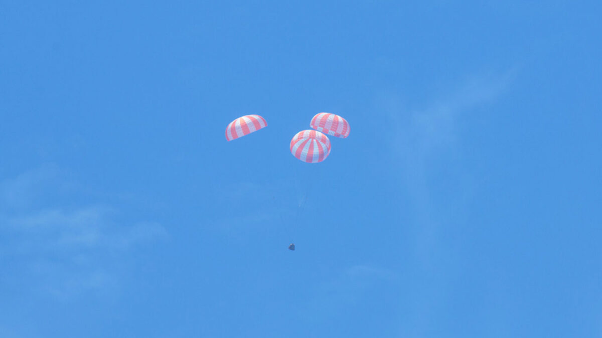 Regresa a Tierra el SpaceX Dragon