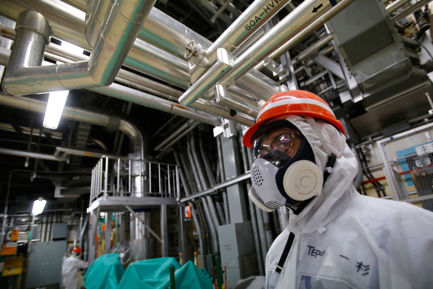 20.000 trabajadores de Fukushima tendrán que someterse a controles médicos de por vida