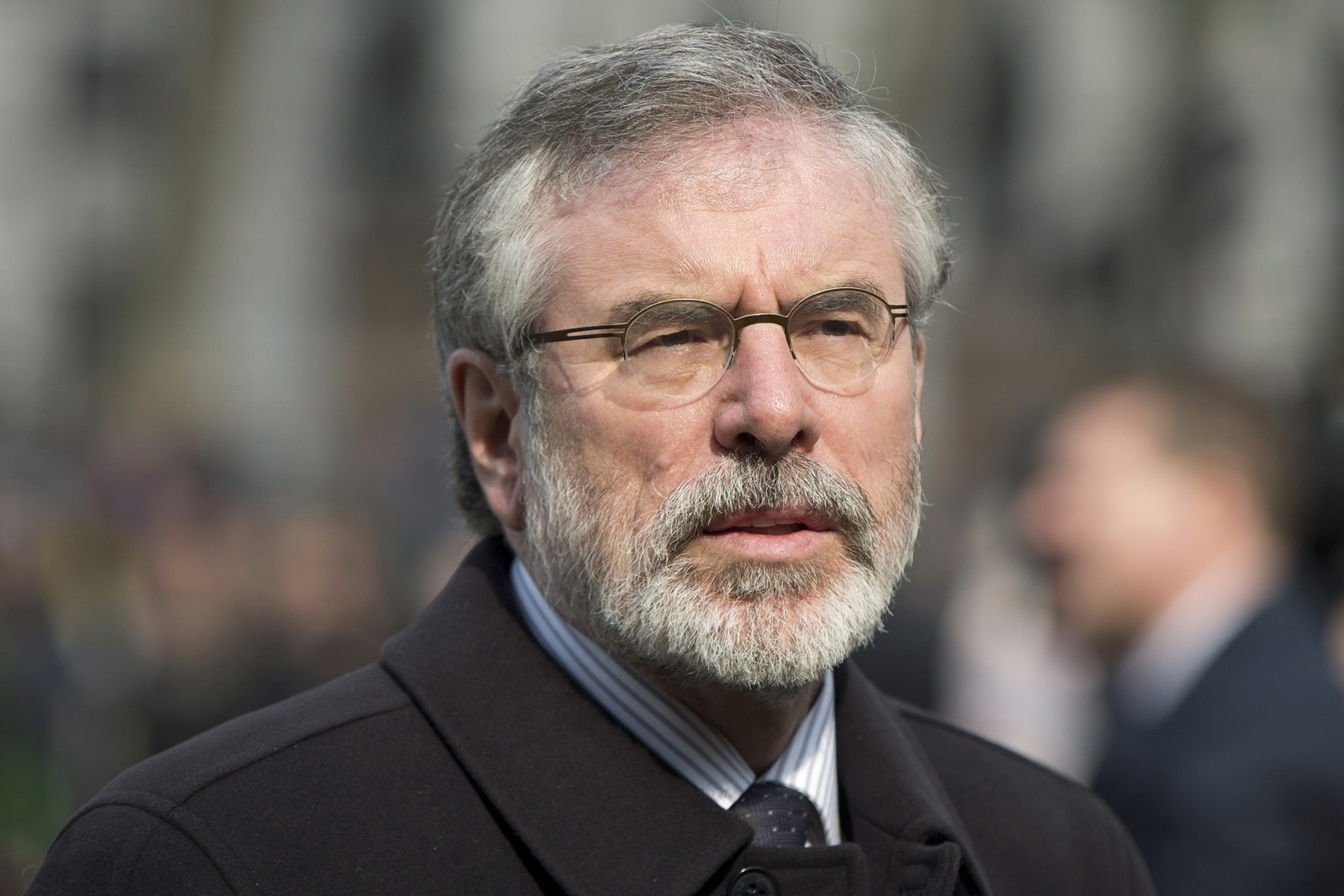 La detención de Gerry Adams divide al Gobierno de Irlanda del Norte y agita al país