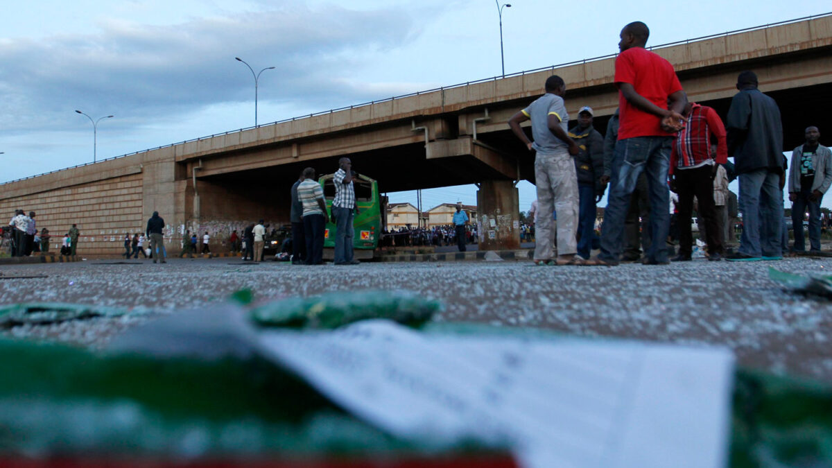 Explotan dos autobuses en Nairobi en un nuevo atentado en Kenia