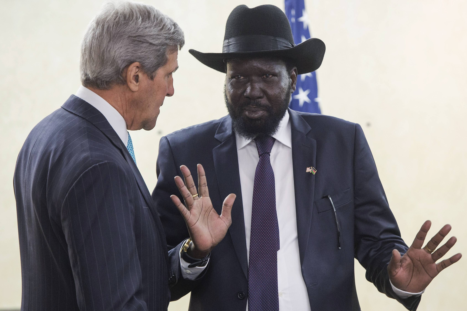 Kerry visita Sudán del Sur para pedir un alto al fuego urgente