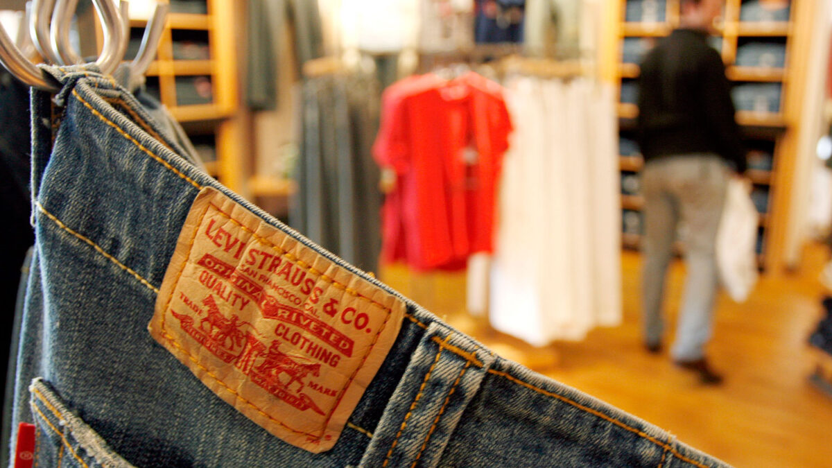 El secreto de unos Levi’s eternos es no lavarlos en la lavadora, según Chip Bergh