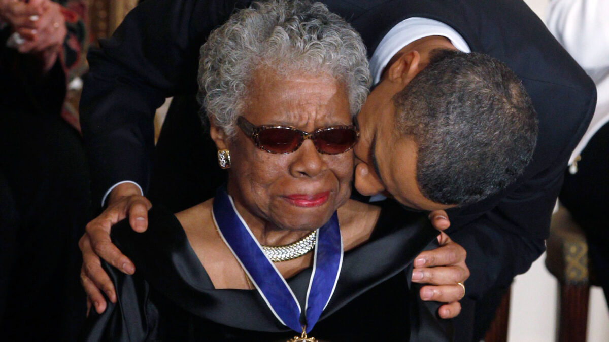 Fallece a los 86 años, Maya Angelou, una de las principales intelectuales afroamericanas