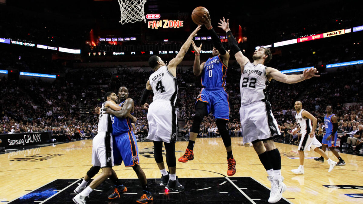 Los Spurs anulan a los Thunder (112-77)