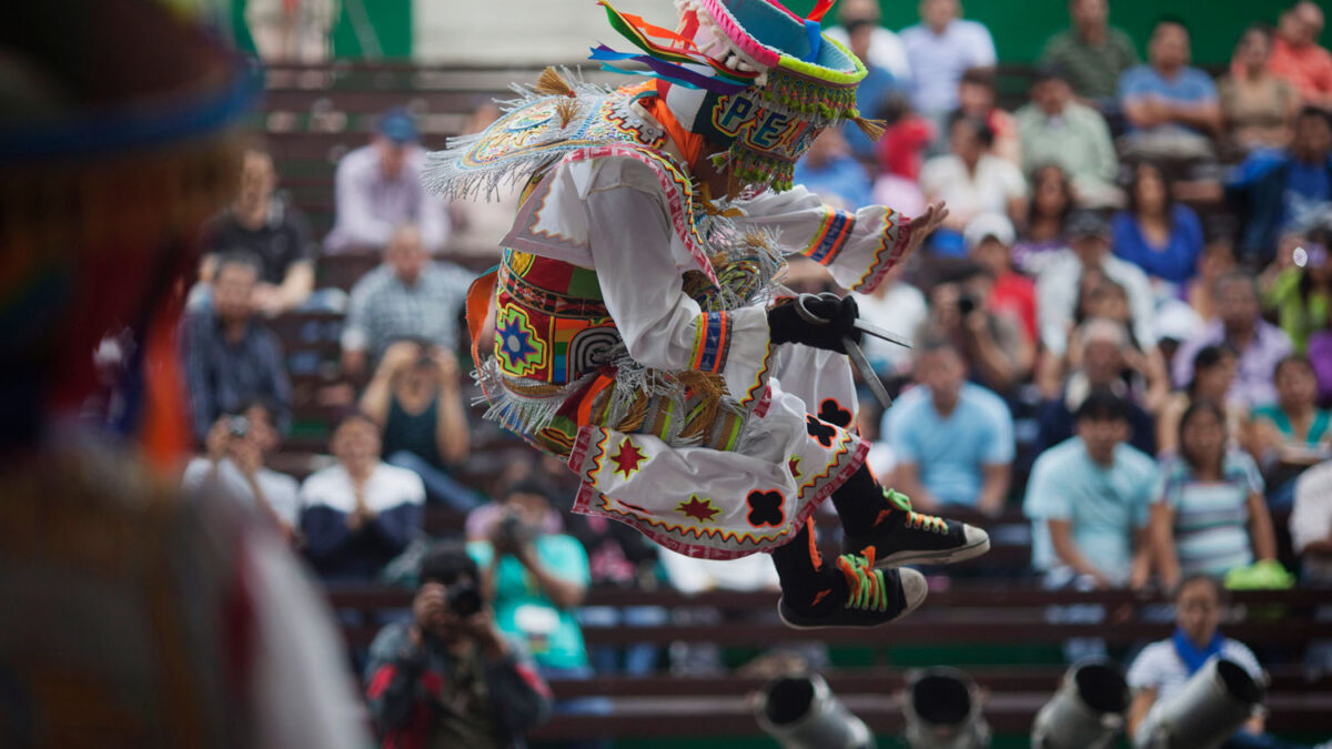 Perú celebra la «Danza de las Tijeras»