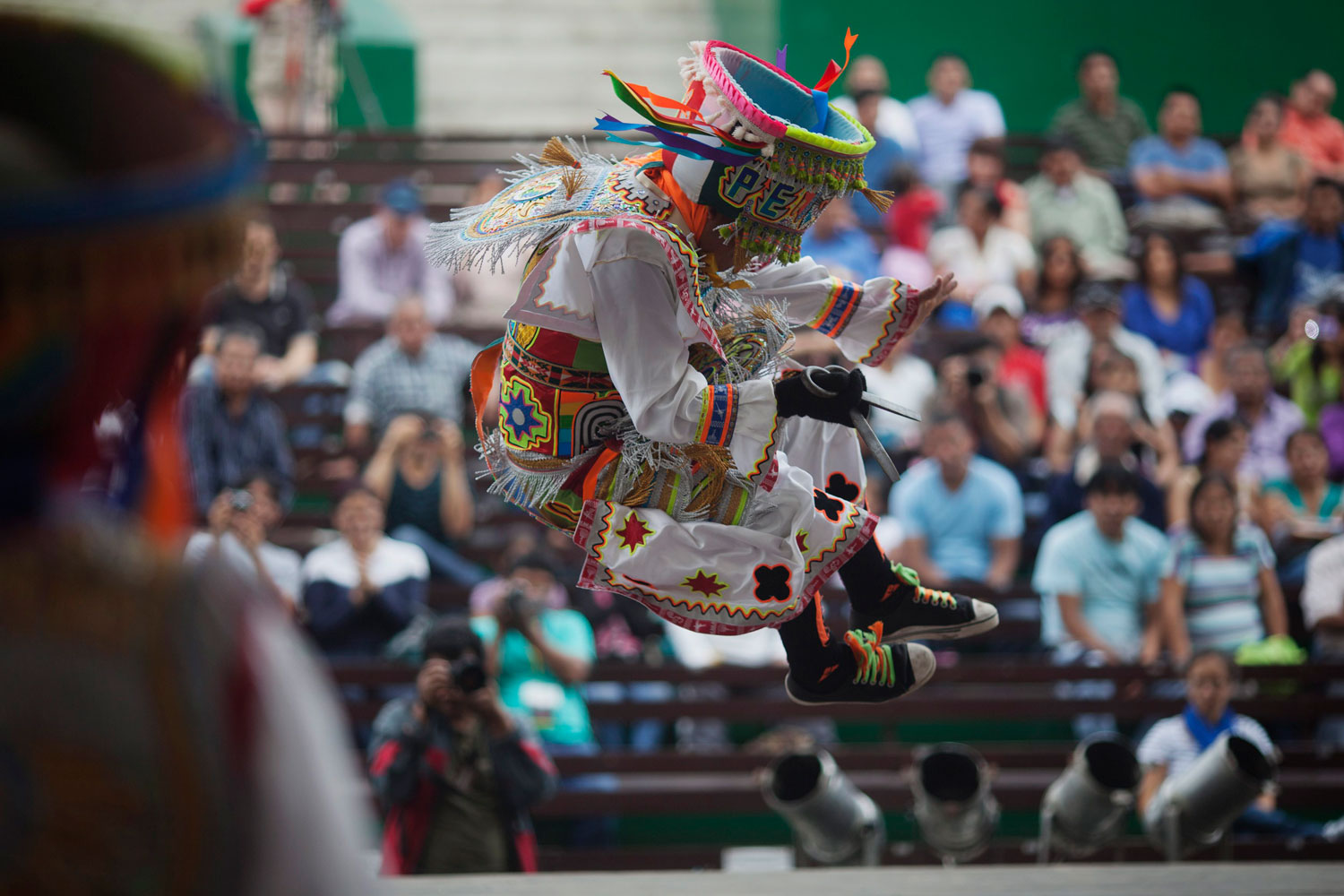 Perú celebra la "Danza de las Tijeras"