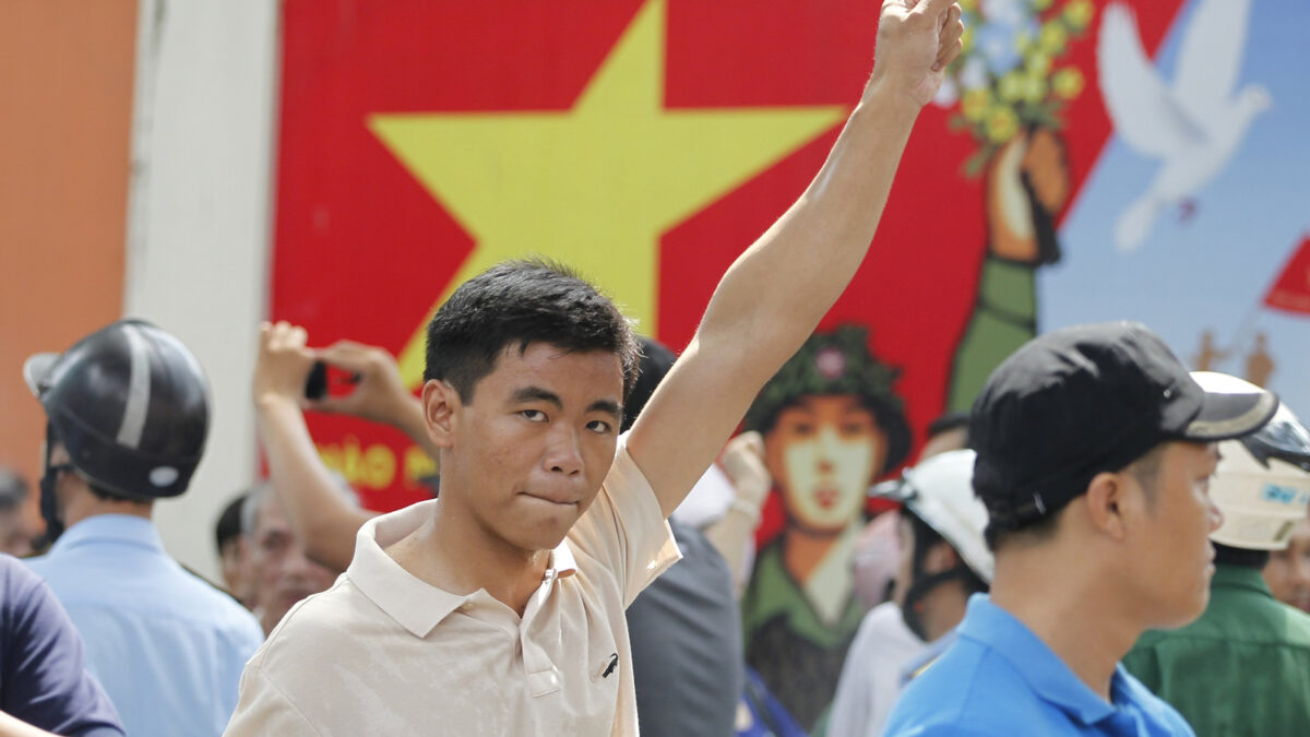 China evacua a 3.000 ciudadanos de Vietnam