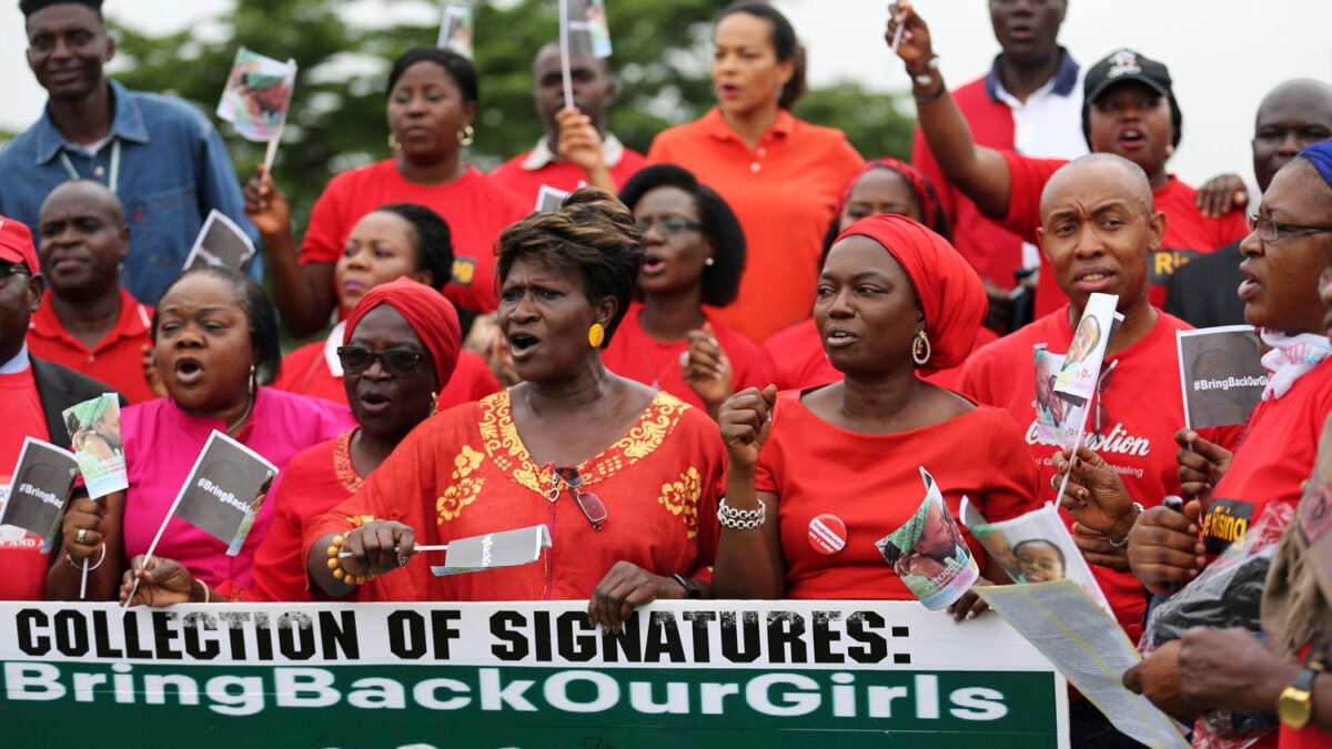 Las niñas secuestradas por Boko Haram se encuentran en tres campamentos de fuera del país