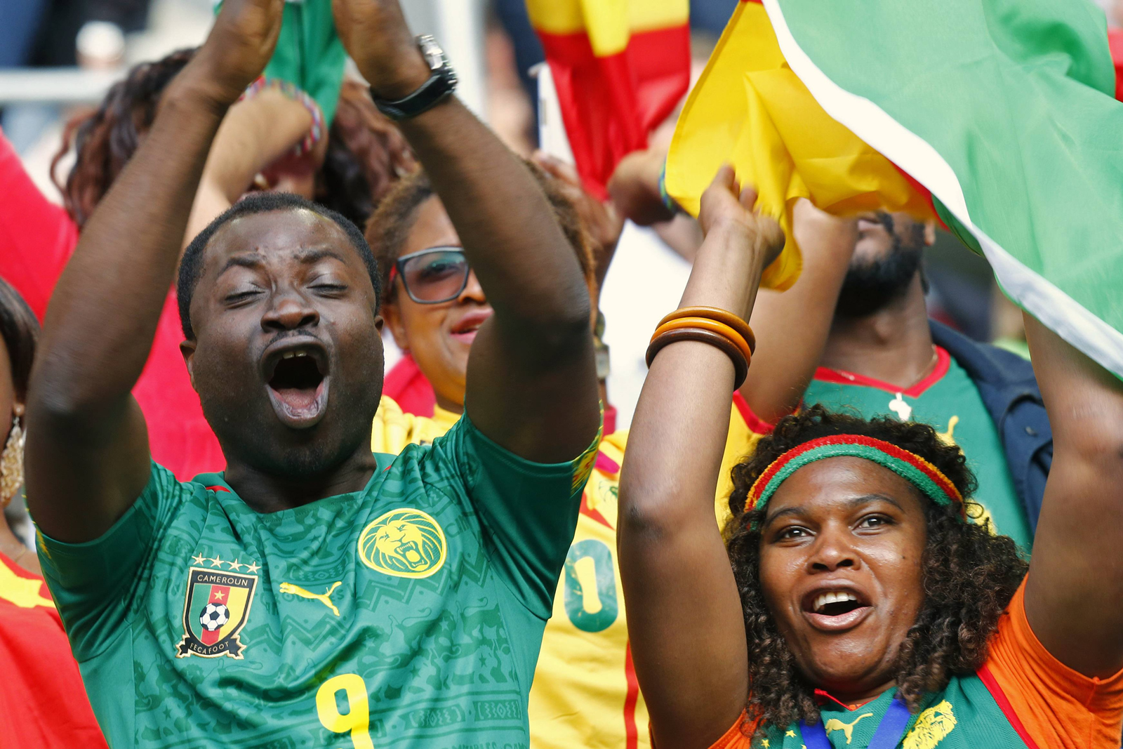 Camerún llega a un acuerdo y viajará a Brasil