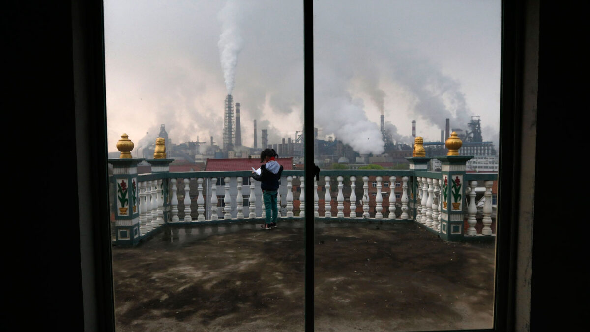 China planea un tope absoluto de CO2 desde 2016