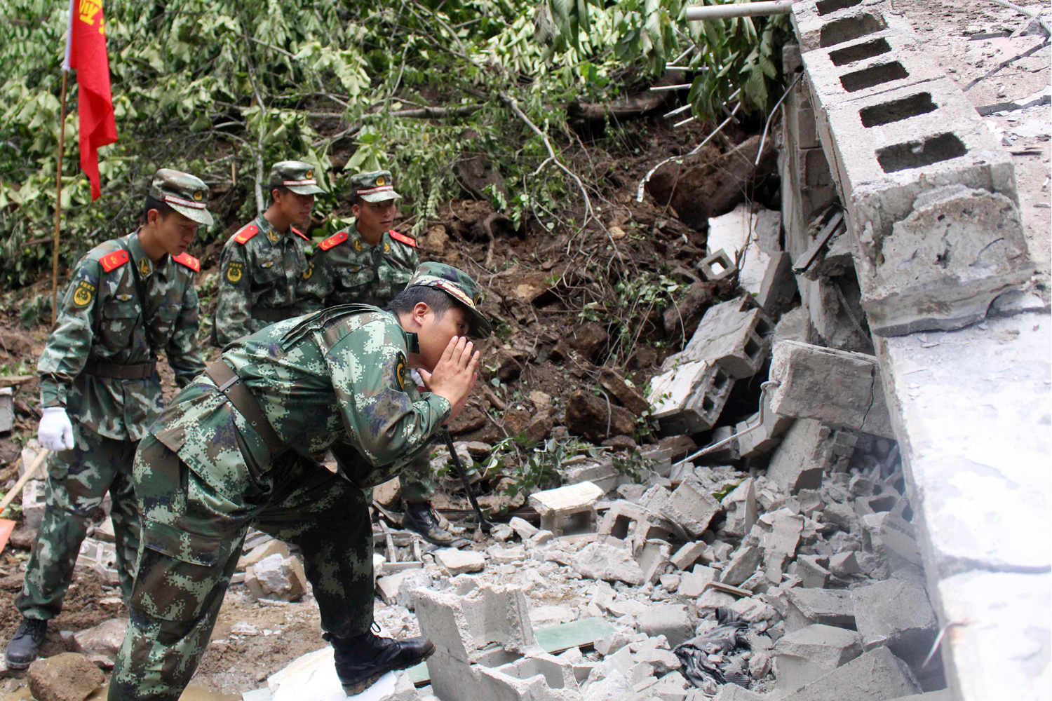 Un muerto, dos heridos y 15 desaparecidos en el deslizamiento de tierra de Fugong, en China