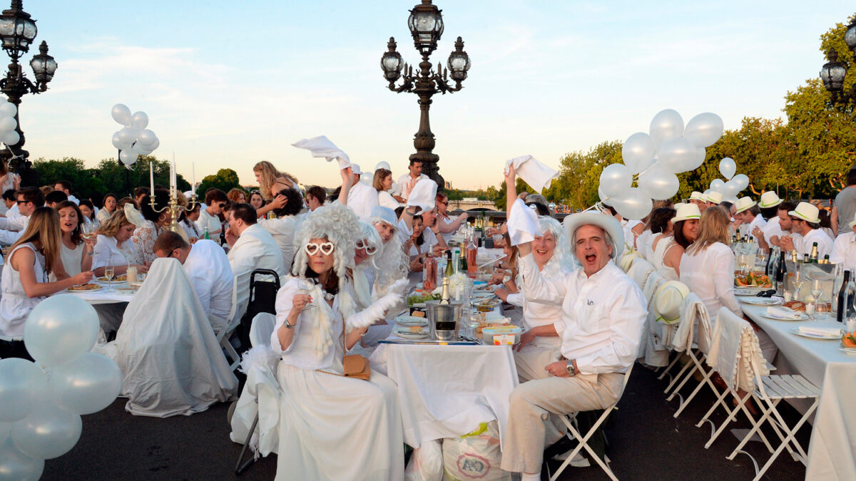 París celebra «Le Dîner en Blanc»