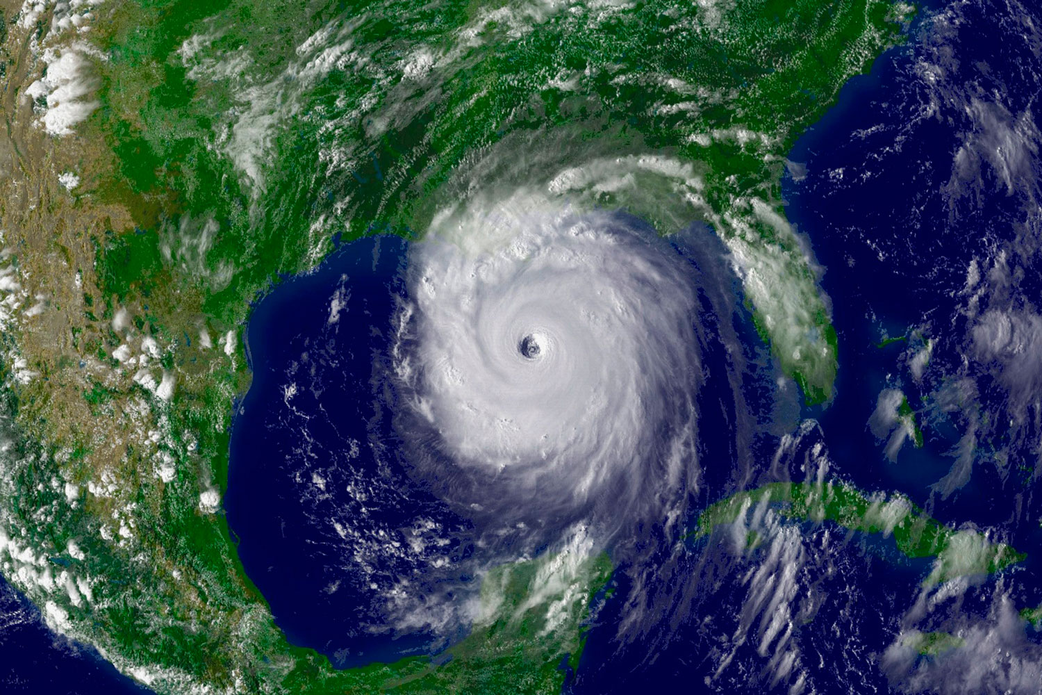Los huracanes con nombres femeninos son más letales, pero se perciben como menos amenazantes