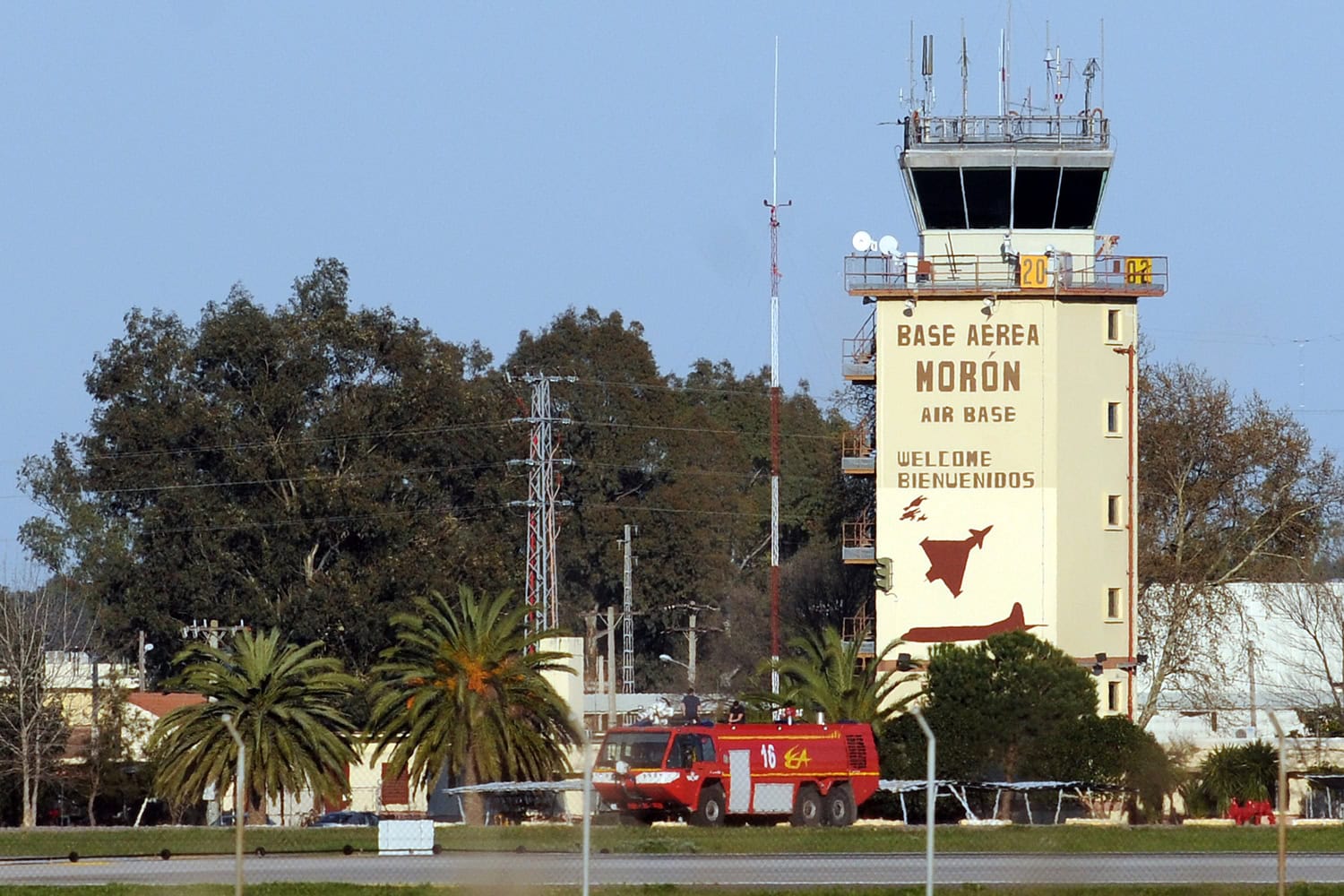 Fallece el capitán del Ejército del Aire que pilotaba la aeronave estrellada en Morón de la Frontera