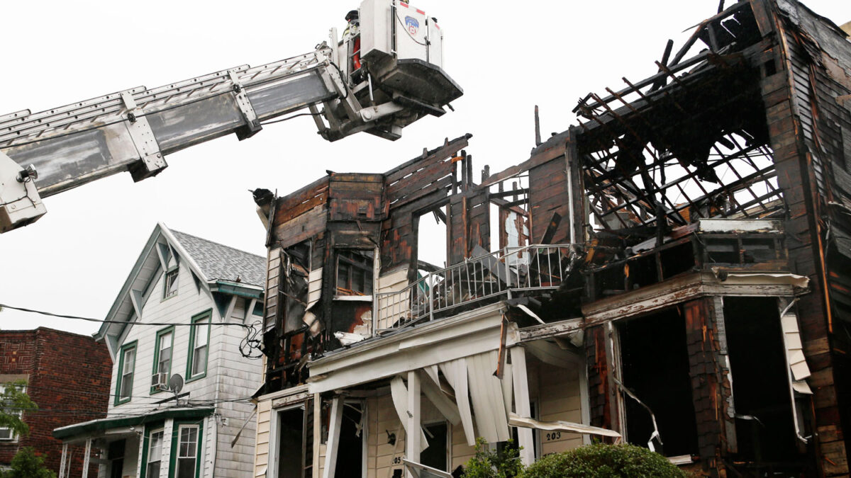 34 heridos en un incendio en Staten Island, Nueva York