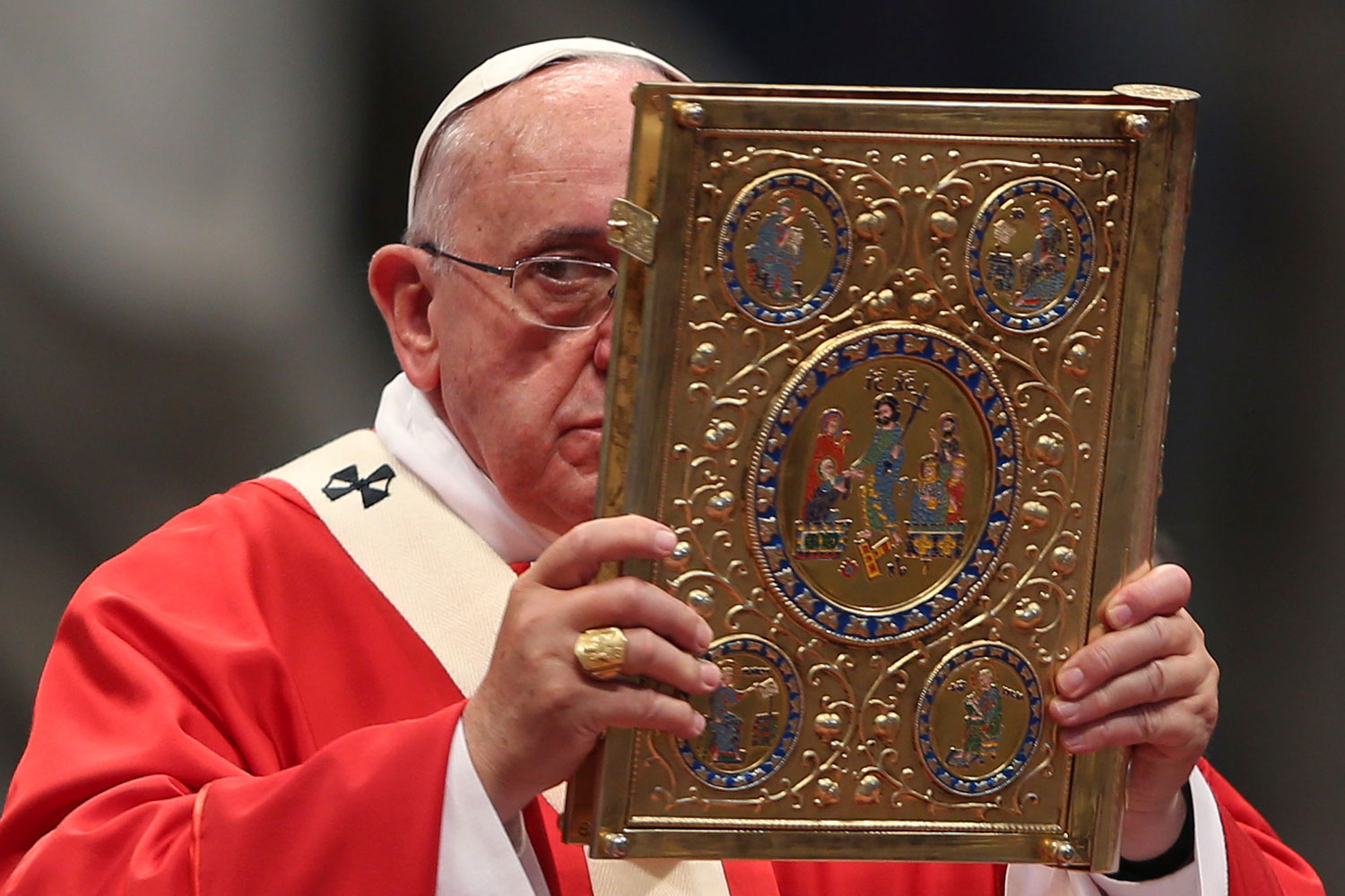 El Papa: «Los comunistas nos han robado la bandera; la bandera de los pobres es cristiana»