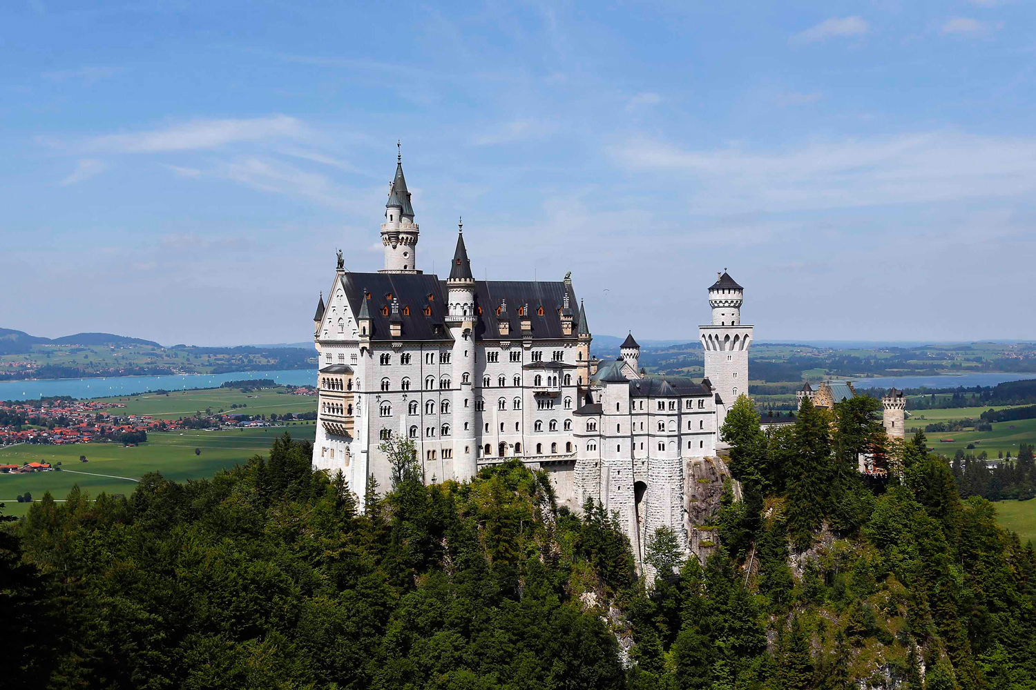 Un ex empleado denuncia que en el castillo de Neuschwanstein  se celebran fiestas salvajes