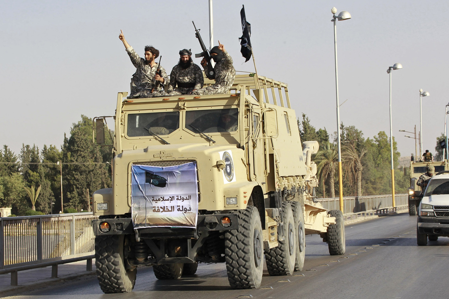 Los yihadistas de Siria celebran la proclamación del califato islámico