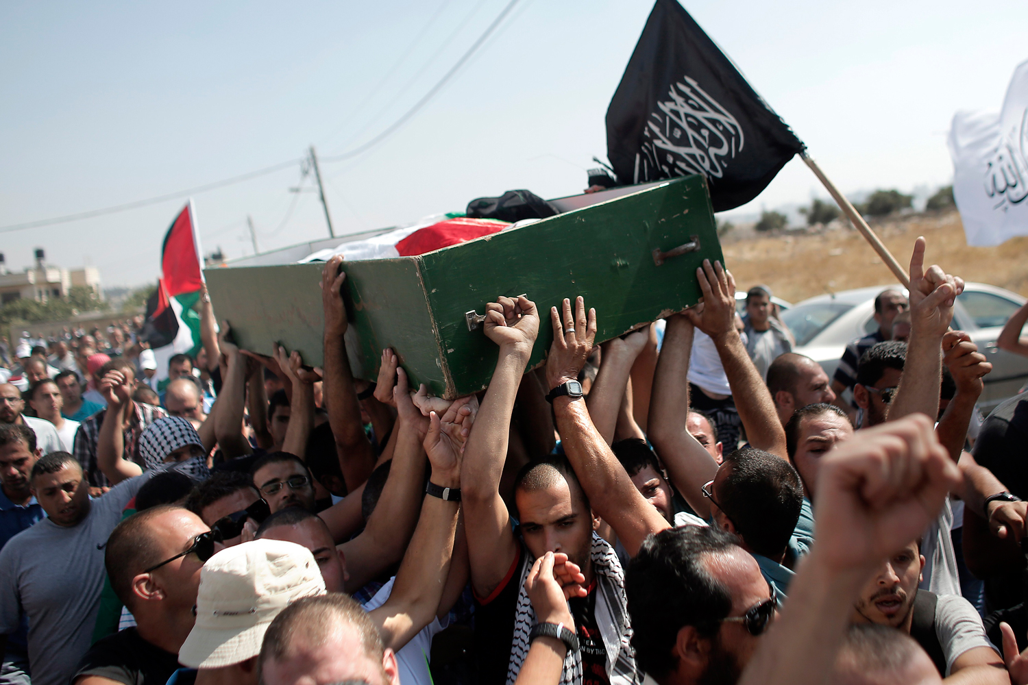 Confiesan tres sospechosos israelíes de haber quemado vivo a un menor palestino