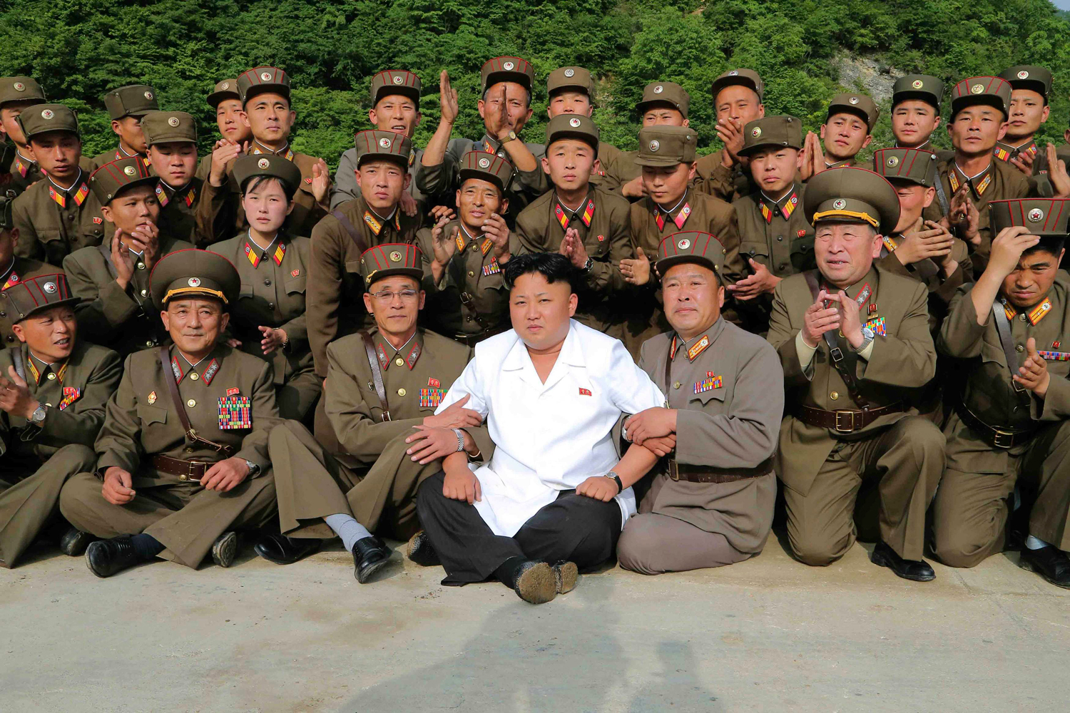 Turistas estadounidenses serán juzgados en Corea del Norte por «comisión de actos hostiles»