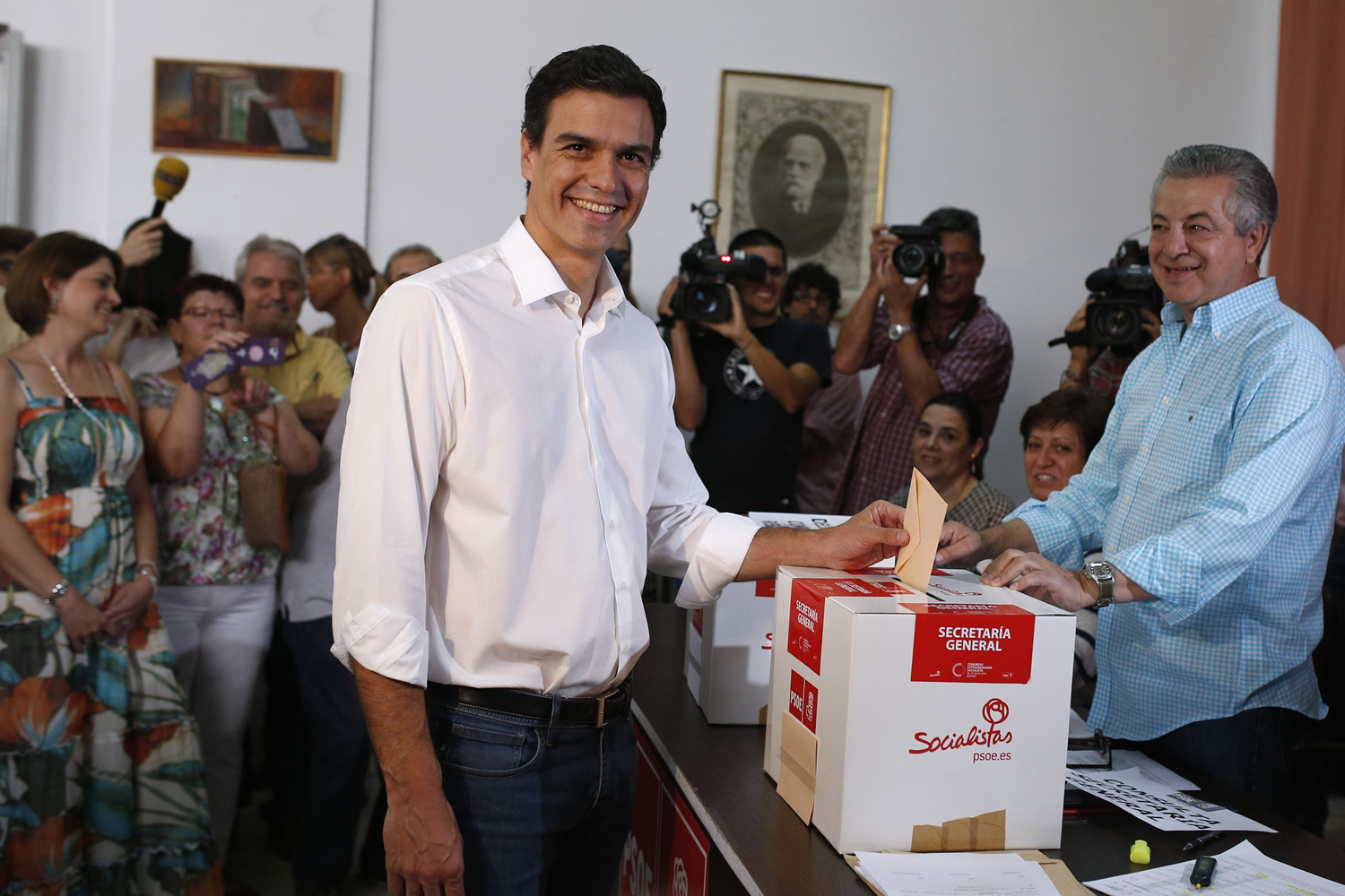 Pedro Sánchez gana las primarias y se convierte en el nuevo líder del socialismo español