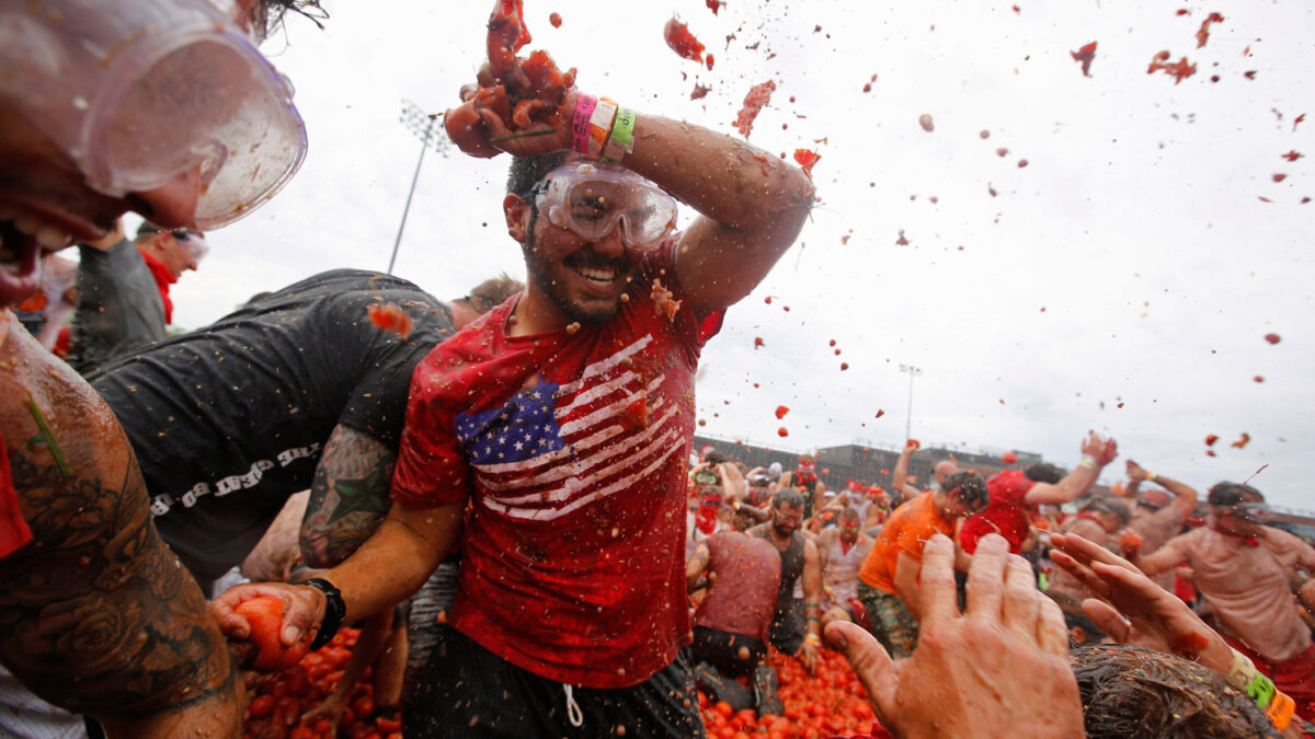 Globalizando La Tomatina, ¡qué bien!