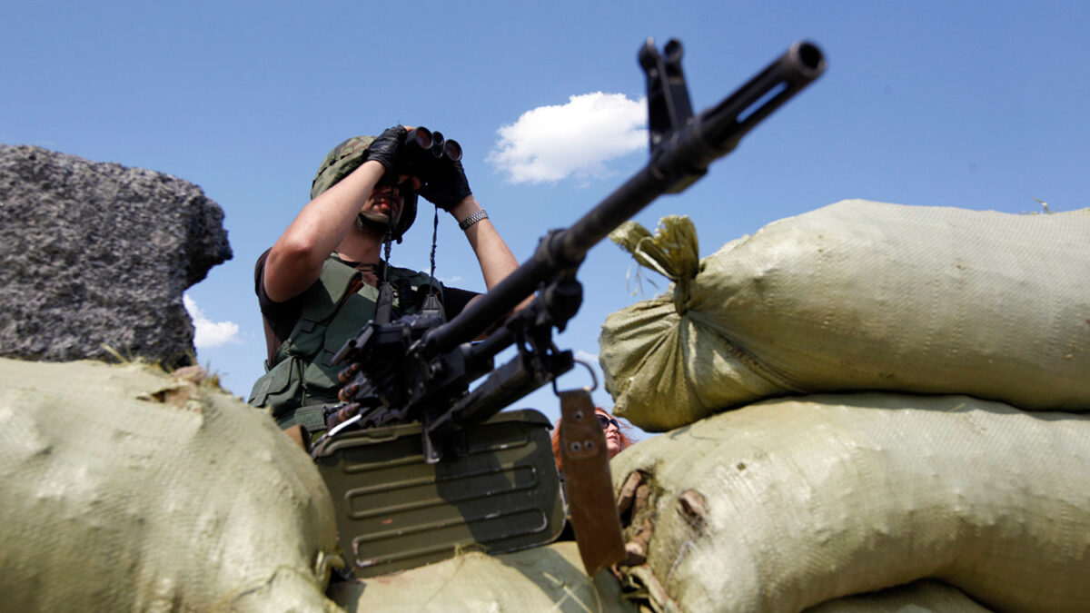 Moscú militariza la frontera con Ucrania