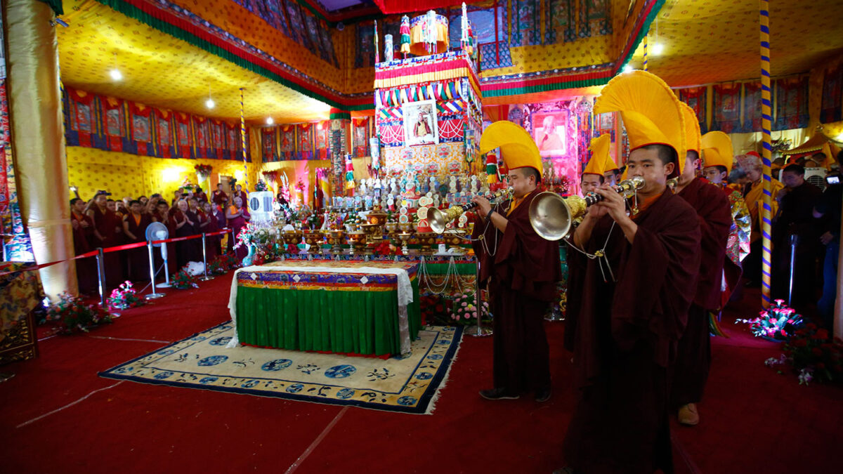 Los restos de Shamar Rinpoche regresan a Nepal