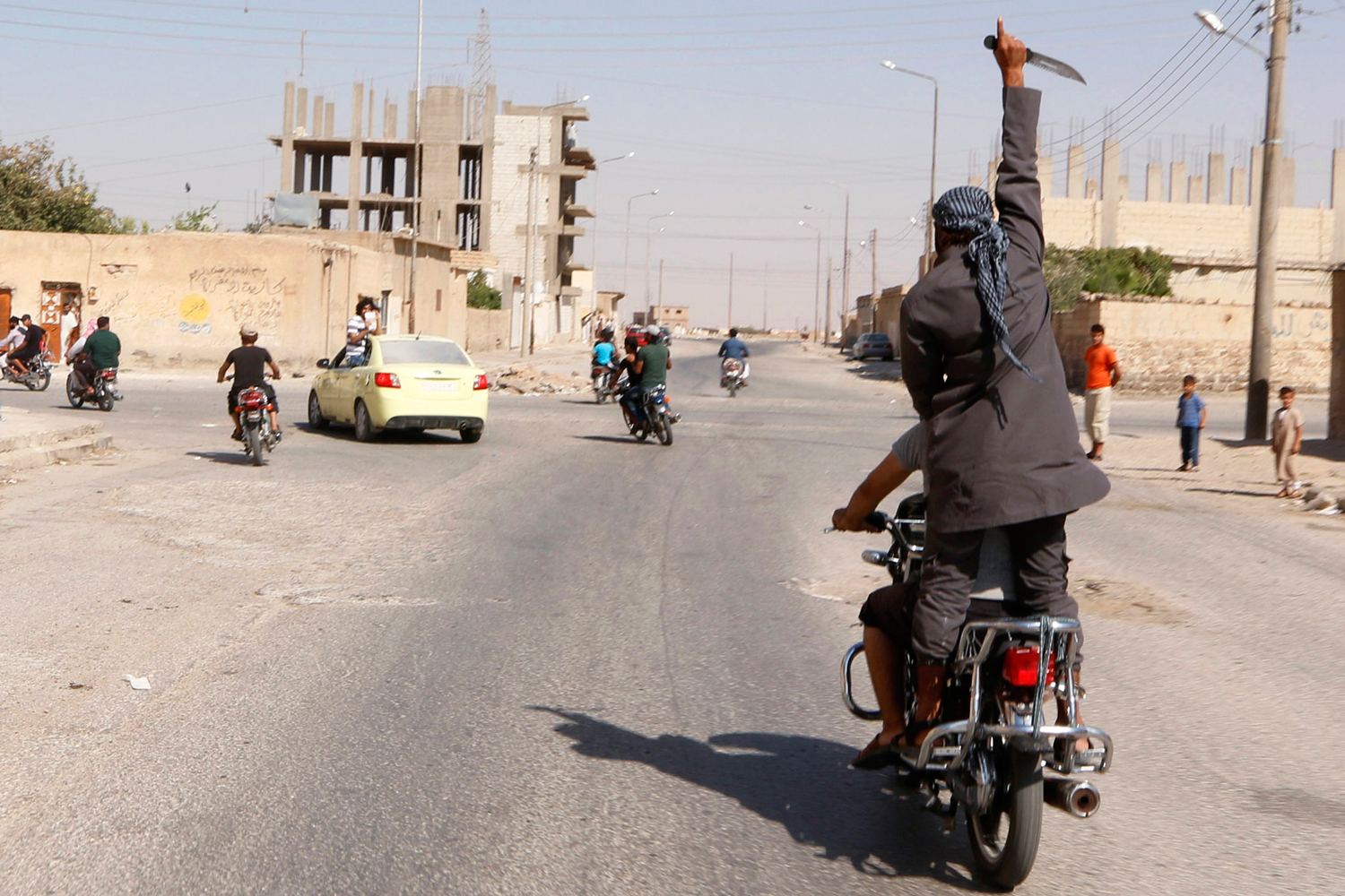 El Estado Islámico toma el control del último bastión del régimen sirio en el norte del país