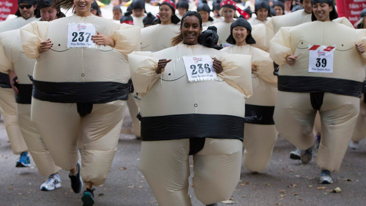 Carrera de Sumos para ayudar a la educación de los niños africanos