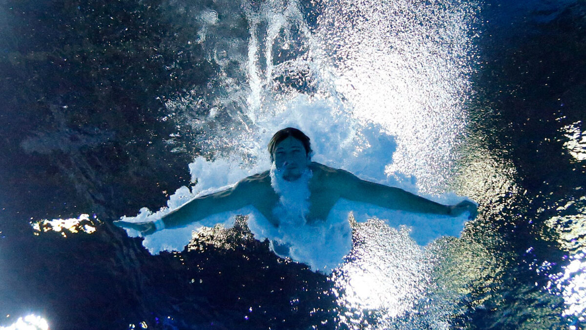 Emocionante final masculina de salto de trampolín en los Juegos de la Commonwealth 2014.