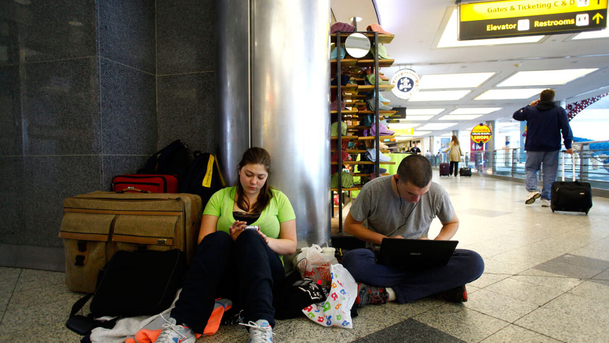 El peligro de conectarse a las redes abiertas de aeropuertos, hoteles o cafeterías.