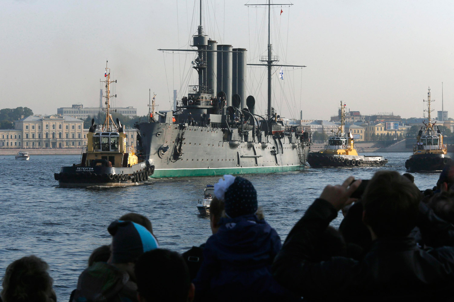 El "Aurora", símbolo de la flota rusa del siglo XX, cierra por primera vez por reparaciones