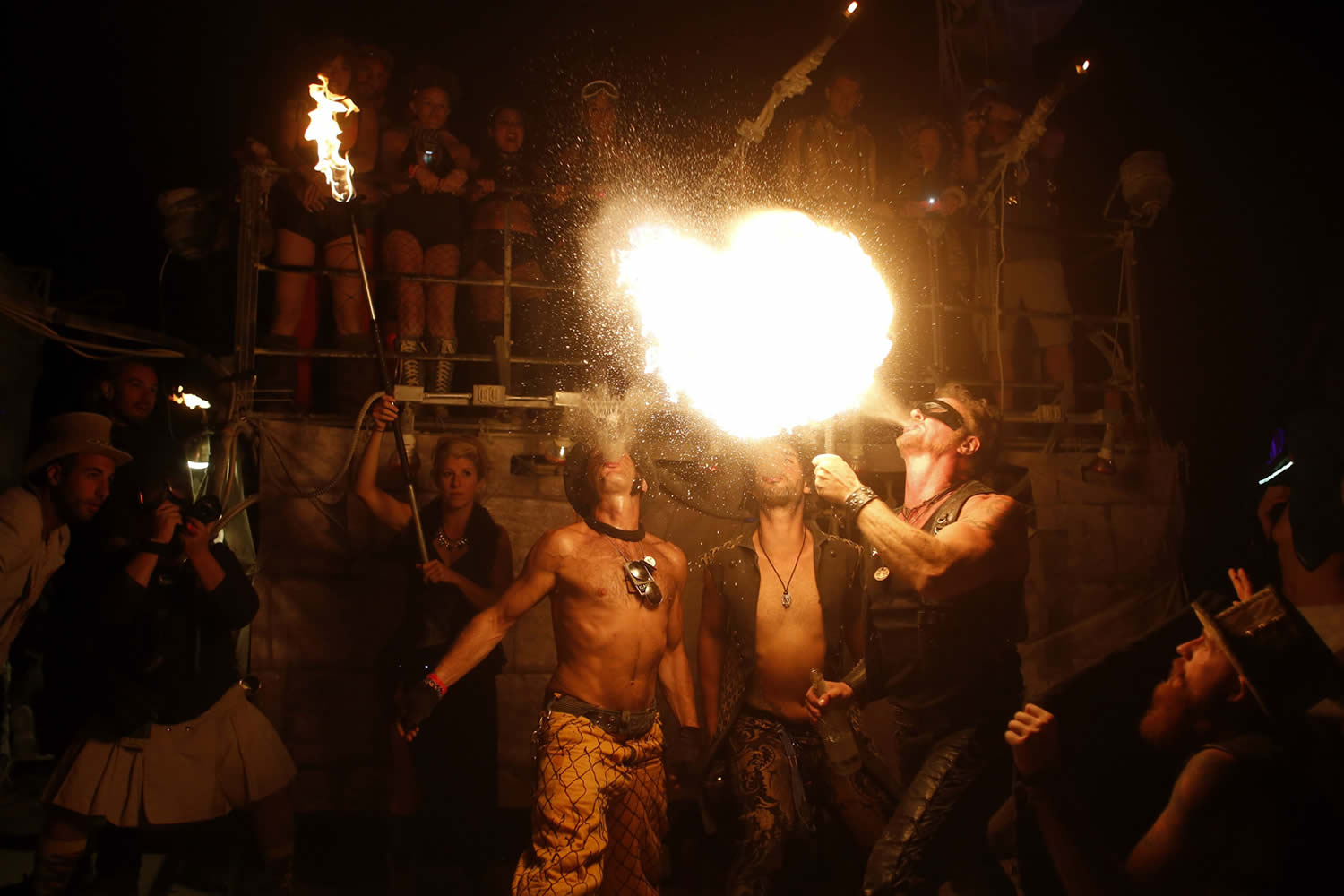 El estado de Nevada celebra el Burning Man, el festival hippie que cautiva a millones de personas