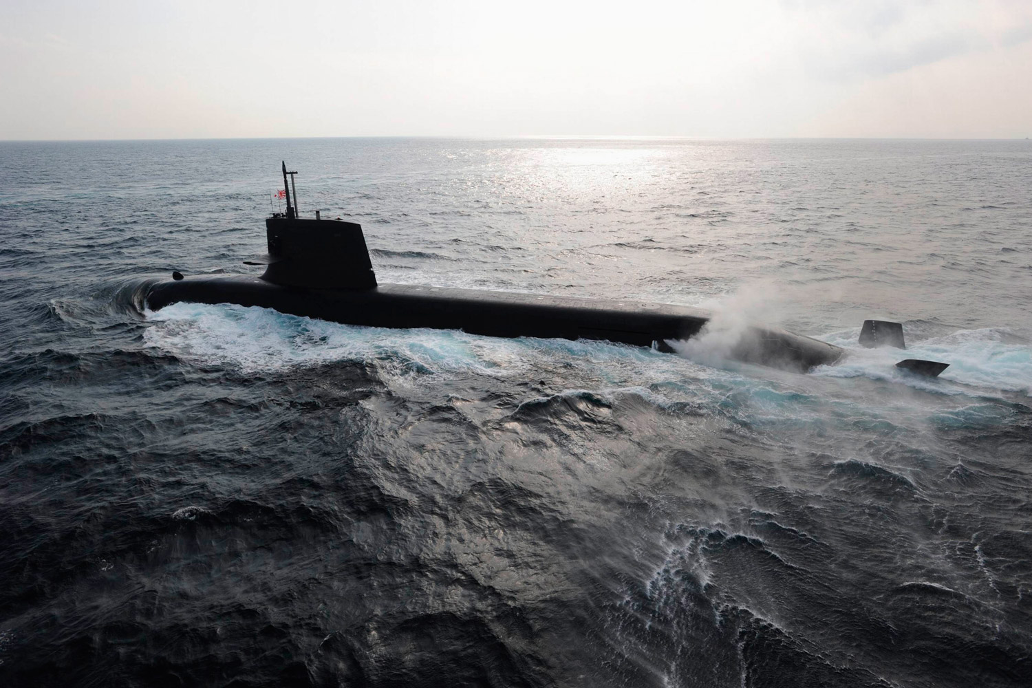 Japón y Australia negocian por la venta multimillonaria de submarinos